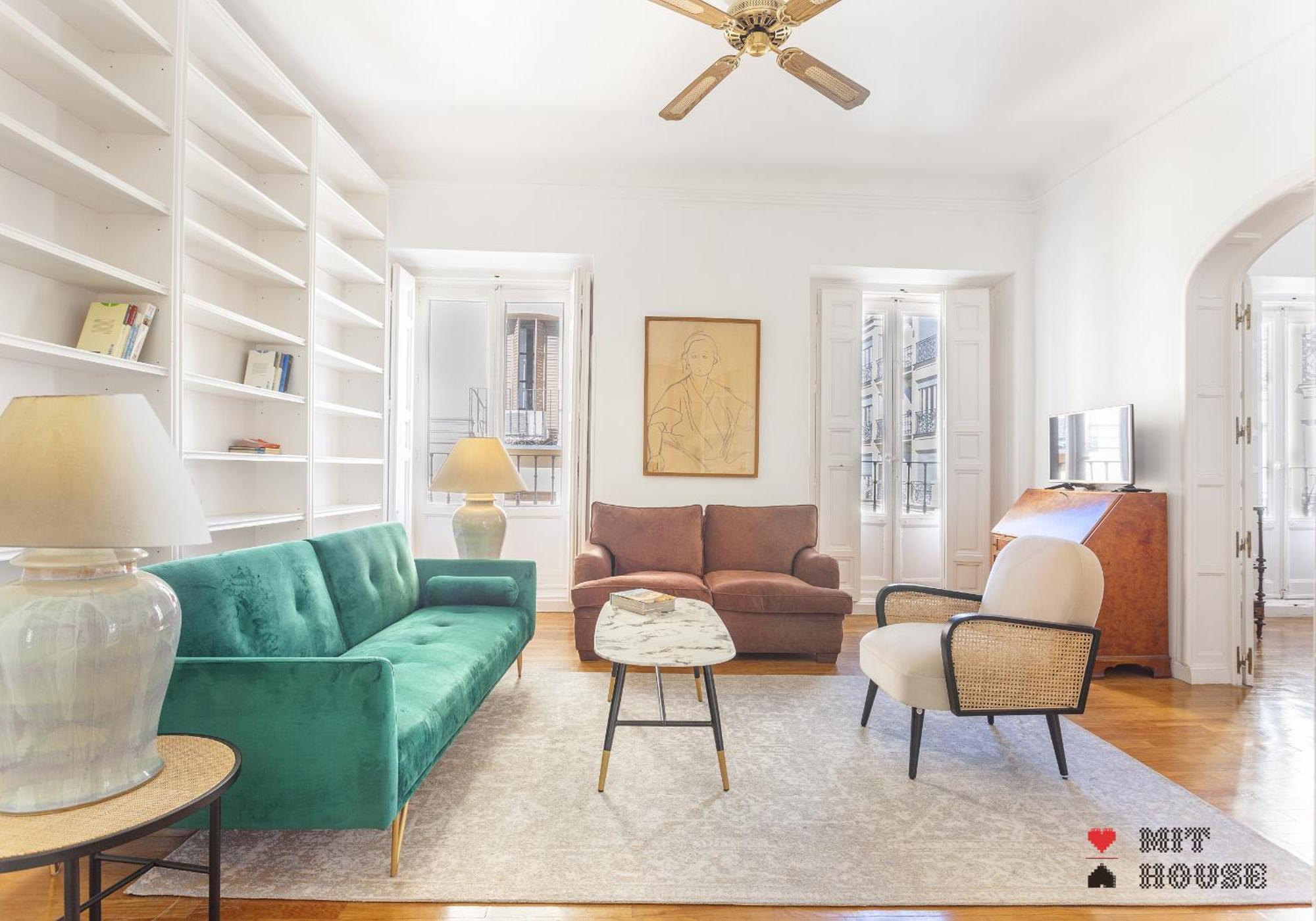 Apartamento Paseo Del Prado II En Madrid Dış mekan fotoğraf